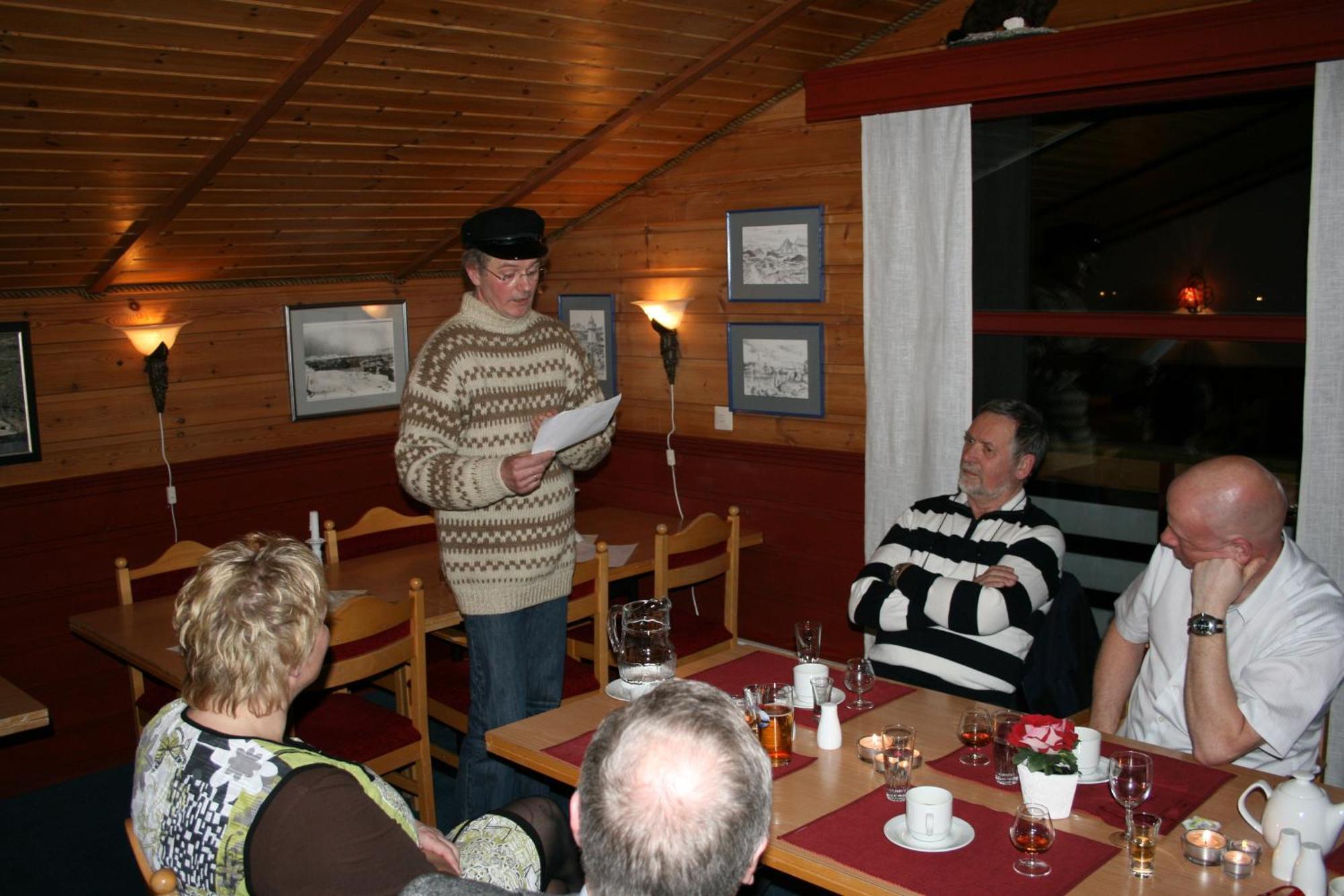 Offersoy Feriesenter Hotel Buitenkant foto